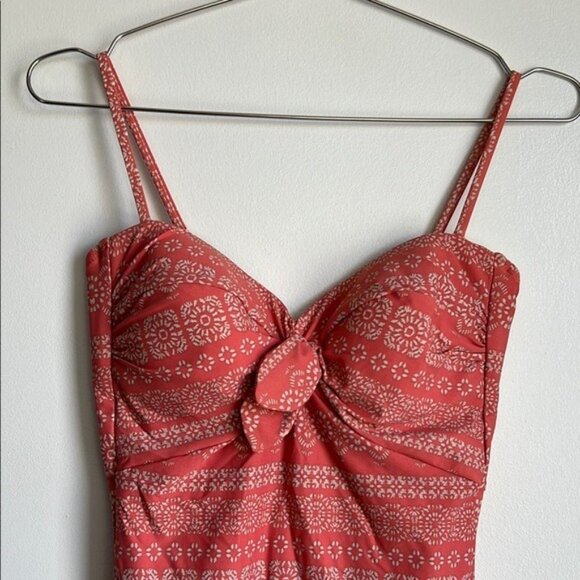 Robin Piccone Isla One Piece Swimsuit - 10 - Picture 4 of 9